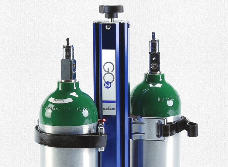 Oxygen tank holder